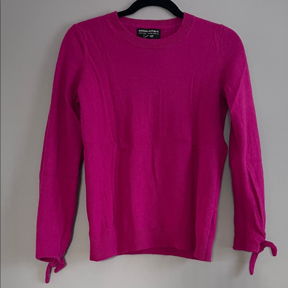 Banana Republic Pink Crew Neck Sweater